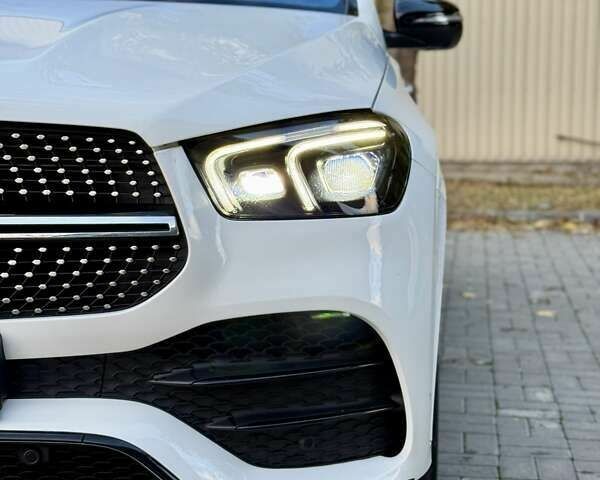 Мерседес ГЛЕ-Класс, объемом двигателя 0 л и пробегом 105 тыс. км за 65500 $, фото 5 на Automoto.ua