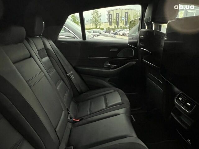 Мерседес ГЛЕ-Клас, об'ємом двигуна 3.98 л та пробігом 22 тис. км за 155195 $, фото 6 на Automoto.ua