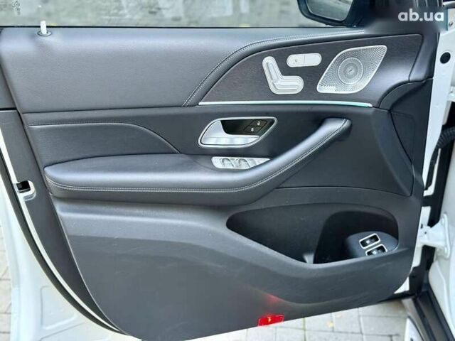 Мерседес ГЛЕ-Класс, объемом двигателя 0 л и пробегом 105 тыс. км за 65500 $, фото 18 на Automoto.ua