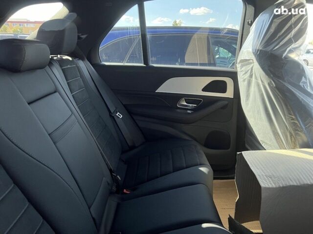 Мерседес ГЛЕ-Класс, объемом двигателя 3 л и пробегом 0 тыс. км за 98355 $, фото 30 на Automoto.ua