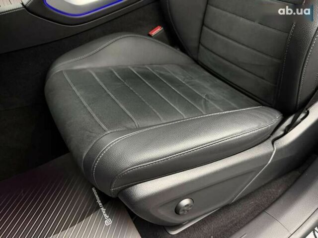 Мерседес ГЛЕ-Класс, объемом двигателя 2 л и пробегом 90 тыс. км за 65800 $, фото 28 на Automoto.ua