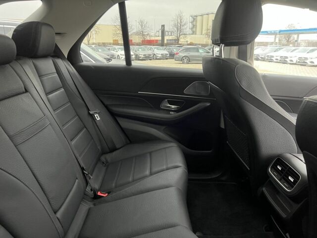 Мерседес ГЛЕ-Класс, объемом двигателя 2.93 л и пробегом 20 тыс. км за 88683 $, фото 27 на Automoto.ua