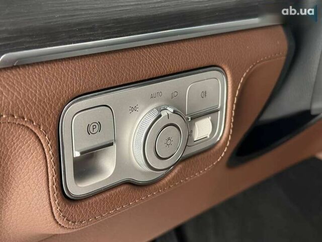 Мерседес ГЛЕ-Клас, об'ємом двигуна 2 л та пробігом 22 тис. км за 78900 $, фото 17 на Automoto.ua