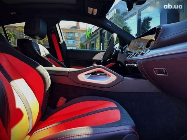 Мерседес ГЛЕ-Клас, об'ємом двигуна 3 л та пробігом 29 тис. км за 99500 $, фото 29 на Automoto.ua