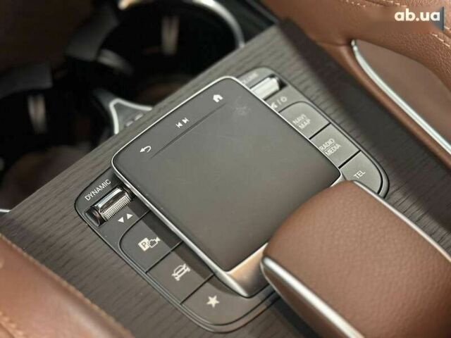 Мерседес ГЛЕ-Клас, об'ємом двигуна 2 л та пробігом 22 тис. км за 78900 $, фото 19 на Automoto.ua