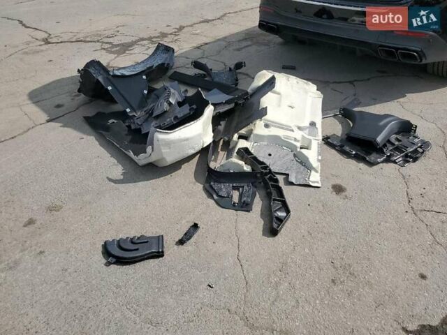 Мерседес ГЛЕ-Клас, об'ємом двигуна 3.98 л та пробігом 1 тис. км за 116000 $, фото 12 на Automoto.ua
