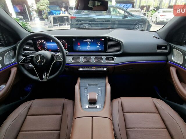 Мерседес ГЛЕ-Класс, объемом двигателя 1.99 л и пробегом 0 тыс. км за 118467 $, фото 7 на Automoto.ua