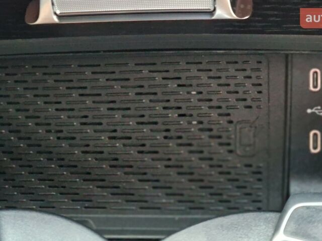 Мерседес ГЛЕ-Класс, объемом двигателя 1.99 л и пробегом 0 тыс. км за 118853 $, фото 15 на Automoto.ua