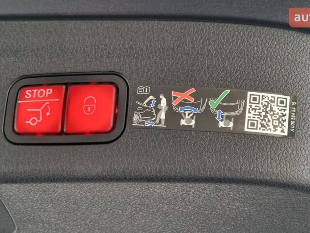 Мерседес ГЛЕ-Класс, объемом двигателя 1.99 л и пробегом 0 тыс. км за 118853 $, фото 25 на Automoto.ua