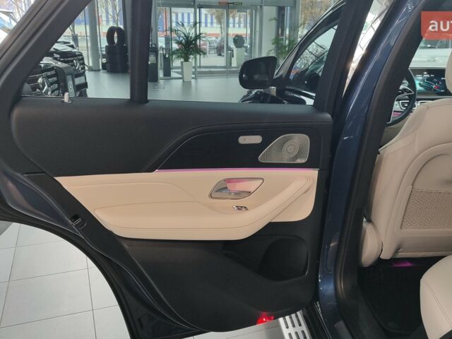 Мерседес ГЛЕ-Класс, объемом двигателя 1.99 л и пробегом 0 тыс. км за 119189 $, фото 24 на Automoto.ua