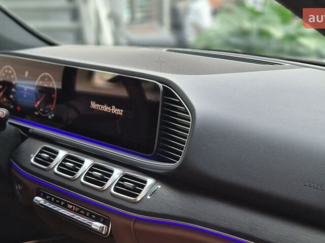 Мерседес ГЛЕ-Класс, объемом двигателя 1.99 л и пробегом 0 тыс. км за 118853 $, фото 12 на Automoto.ua