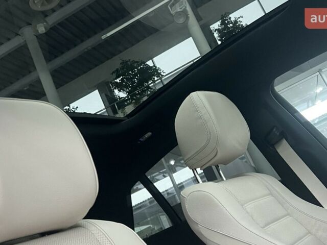 Мерседес ГЛЕ-Класс, объемом двигателя 1.99 л и пробегом 0 тыс. км за 118756 $, фото 13 на Automoto.ua