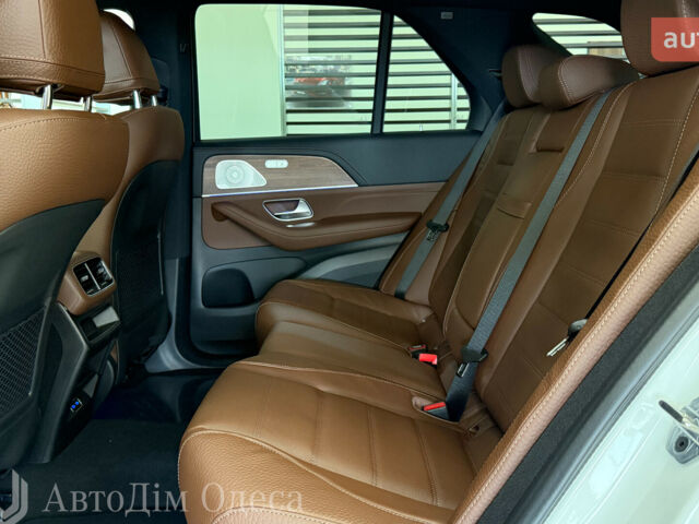 Мерседес ГЛЕ-Класс, объемом двигателя 1.99 л и пробегом 0 тыс. км за 110570 $, фото 24 на Automoto.ua
