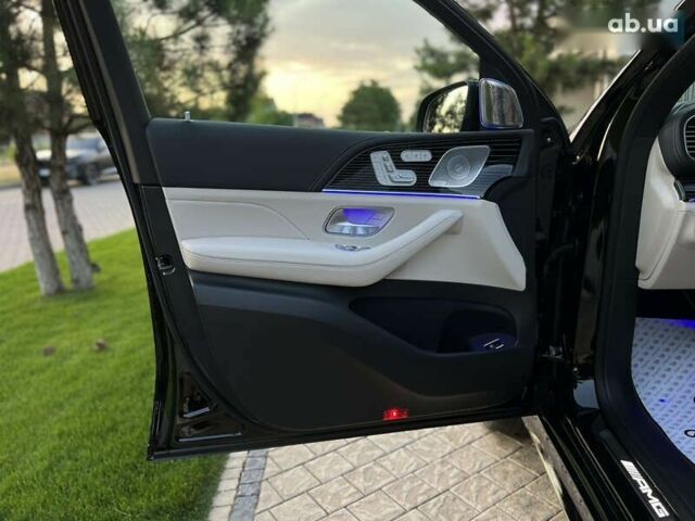 Мерседес ГЛЕ-Класс, объемом двигателя 3 л и пробегом 1 тыс. км за 155000 $, фото 28 на Automoto.ua