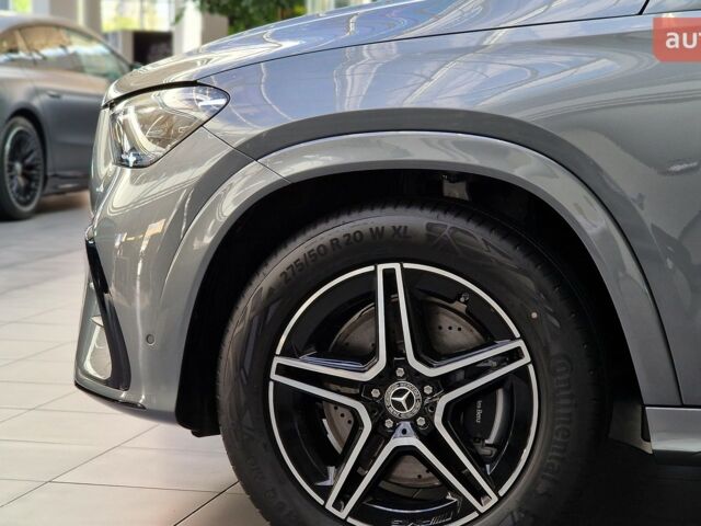 Мерседес ГЛЕ-Класс, объемом двигателя 1.99 л и пробегом 0 тыс. км за 118853 $, фото 2 на Automoto.ua