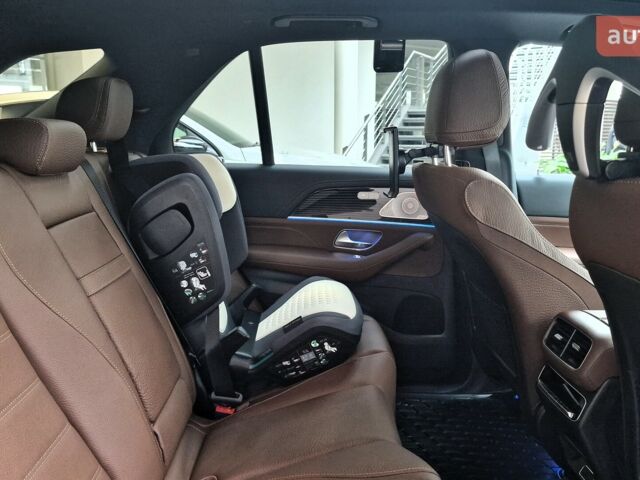 Мерседес ГЛЕ-Класс, объемом двигателя 2.99 л и пробегом 0 тыс. км за 134367 $, фото 15 на Automoto.ua