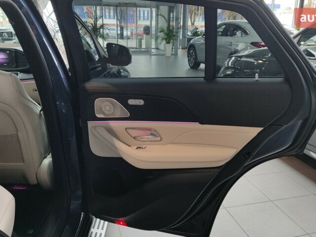 Мерседес ГЛЕ-Класс, объемом двигателя 1.99 л и пробегом 0 тыс. км за 119189 $, фото 27 на Automoto.ua