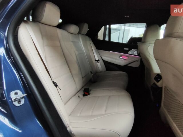 Мерседес ГЛЕ-Класс, объемом двигателя 1.99 л и пробегом 0 тыс. км за 119189 $, фото 28 на Automoto.ua