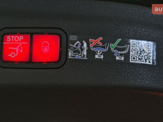 Мерседес ГЛЕ-Класс, объемом двигателя 3 л и пробегом 0 тыс. км за 142179 $, фото 17 на Automoto.ua