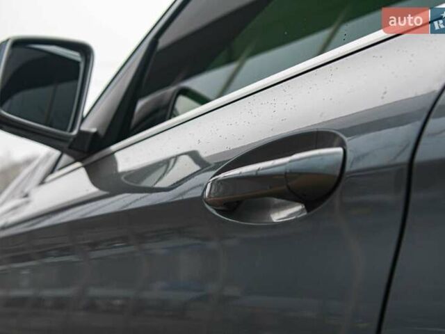 Мерседес ГЛЕ-Класс 2015 в Киеве на Automoto.ua Серый Мерседес ГЛЕ-Класс, объемом двигателя 2.99 л и пробегом 155 тыс. км за 43999 $, фото 11 на Automoto.ua