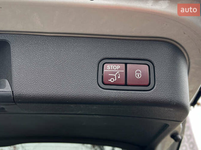 Серый Мерседес ГЛЕ-Класс, объемом двигателя 3.5 л и пробегом 96 тыс. км за 27900 $, фото 26 на Automoto.ua