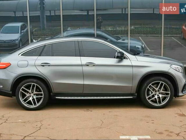 Сірий Мерседес ГЛЕ-Клас, об'ємом двигуна 3 л та пробігом 155 тис. км за 43800 $, фото 6 на Automoto.ua