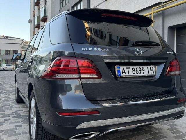 Серый Мерседес ГЛЕ-Класс, объемом двигателя 3 л и пробегом 310 тыс. км за 33000 $, фото 3 на Automoto.ua