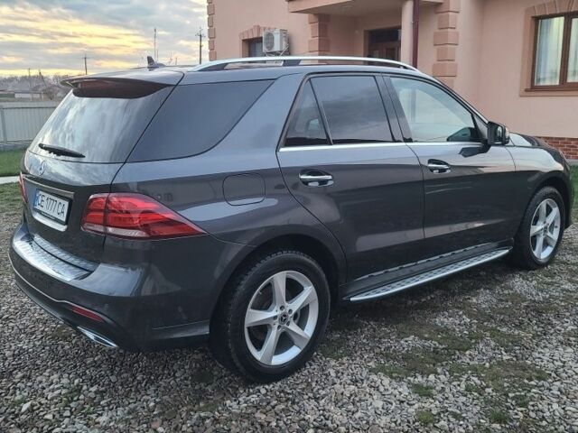 Серый Мерседес ГЛЕ-Класс, объемом двигателя 3 л и пробегом 90 тыс. км за 34000 $, фото 3 на Automoto.ua