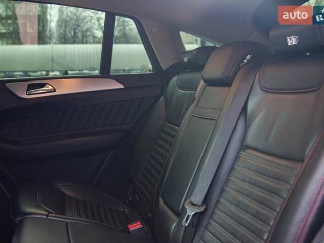 Мерседес ГЛЕ-Класс 2015 в Киеве на Automoto.ua Серый Мерседес ГЛЕ-Класс, объемом двигателя 2.99 л и пробегом 155 тыс. км за 43999 $, фото 16 на Automoto.ua