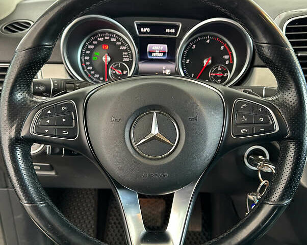 Серый Мерседес ГЛЕ-Класс, объемом двигателя 2.99 л и пробегом 197 тыс. км за 29450 $, фото 12 на Automoto.ua