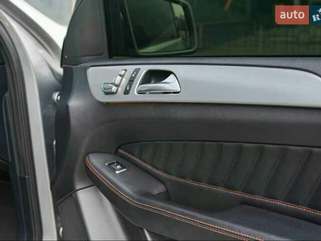 Сірий Мерседес ГЛЕ-Клас, об'ємом двигуна 3 л та пробігом 155 тис. км за 43800 $, фото 12 на Automoto.ua