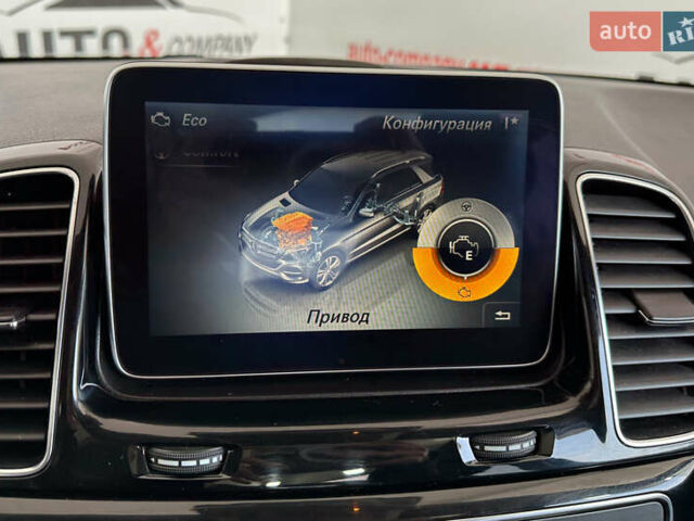 Серый Мерседес ГЛЕ-Класс, объемом двигателя 2.99 л и пробегом 197 тыс. км за 29450 $, фото 29 на Automoto.ua