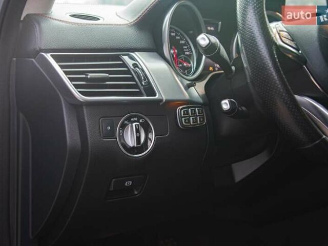 Мерседес ГЛЕ-Класс 2015 в Киеве на Automoto.ua Серый Мерседес ГЛЕ-Класс, объемом двигателя 2.99 л и пробегом 155 тыс. км за 43999 $, фото 13 на Automoto.ua