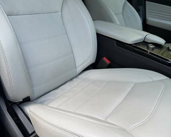 Серый Мерседес ГЛЕ-Класс, объемом двигателя 3 л и пробегом 93 тыс. км за 42200 $, фото 12 на Automoto.ua