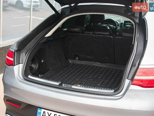 Мерседес ГЛЕ-Класс 2015 в Киеве на Automoto.ua Серый Мерседес ГЛЕ-Класс, объемом двигателя 2.99 л и пробегом 155 тыс. км за 43999 $, фото 30 на Automoto.ua
