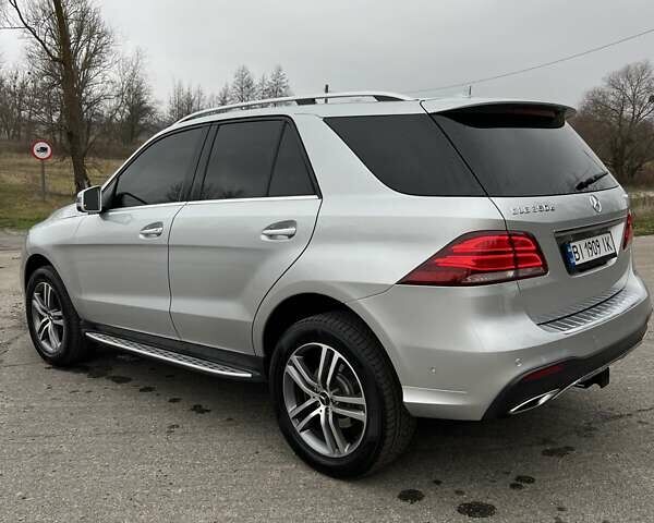 Серый Мерседес ГЛЕ-Класс, объемом двигателя 2.99 л и пробегом 181 тыс. км за 30500 $, фото 4 на Automoto.ua