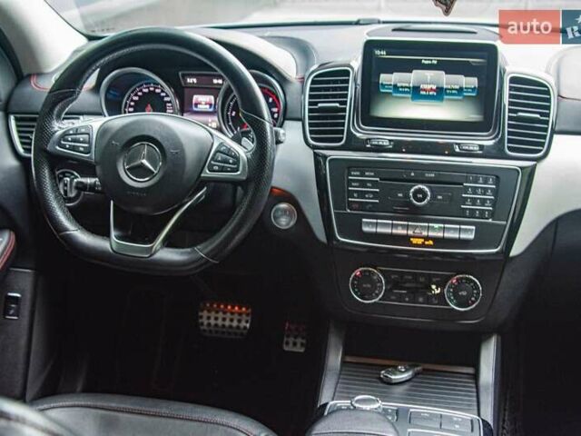 Мерседес ГЛЕ-Класс 2015 в Киеве на Automoto.ua Серый Мерседес ГЛЕ-Класс, объемом двигателя 2.99 л и пробегом 155 тыс. км за 43999 $, фото 24 на Automoto.ua