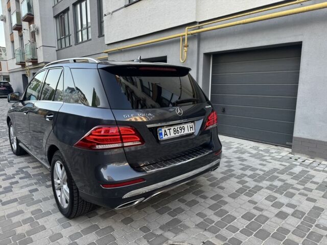 Серый Мерседес ГЛЕ-Класс, объемом двигателя 3 л и пробегом 310 тыс. км за 33000 $, фото 21 на Automoto.ua