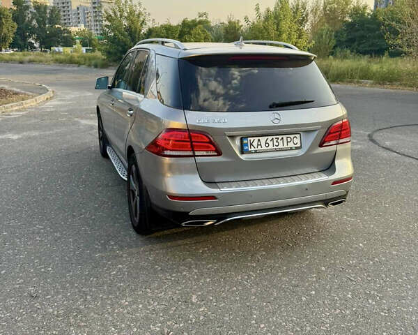 Мерседес ГЛЕ-Клас 2015 у Києві на Automoto.ua Сірий Мерседес ГЛЕ-Клас, об'ємом двигуна 3.5 л та пробігом 130 тис. км за 24500 $, фото 3 на Automoto.ua
