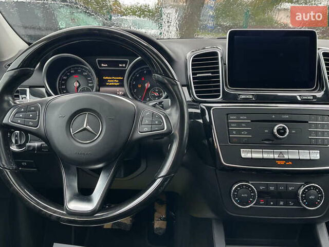 Серый Мерседес ГЛЕ-Класс, объемом двигателя 3.5 л и пробегом 96 тыс. км за 27900 $, фото 9 на Automoto.ua