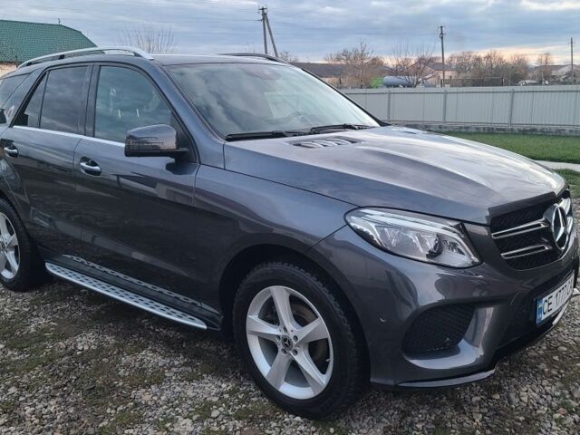 Серый Мерседес ГЛЕ-Класс, объемом двигателя 3 л и пробегом 90 тыс. км за 34000 $, фото 2 на Automoto.ua