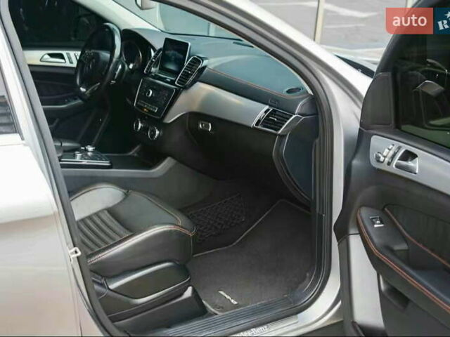 Сірий Мерседес ГЛЕ-Клас, об'ємом двигуна 3 л та пробігом 155 тис. км за 43800 $, фото 11 на Automoto.ua