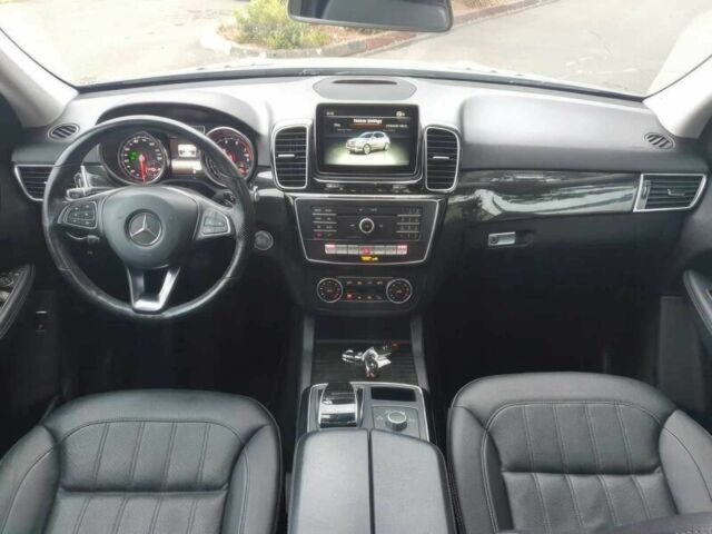 Мерседес ГЛЕ-Клас 2016 у Хмельницькому на Automoto.ua Сірий Мерседес ГЛЕ-Клас, об'ємом двигуна 3.5 л та пробігом 76 тис. км за 9700 $, фото 8 на Automoto.ua