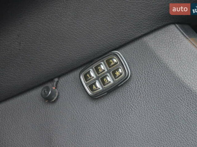 Серый Мерседес ГЛЕ-Класс, объемом двигателя 2.2 л и пробегом 211 тыс. км за 26600 $, фото 88 на Automoto.ua