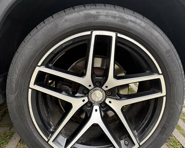 Серый Мерседес ГЛЕ-Класс, объемом двигателя 2.99 л и пробегом 194 тыс. км за 46000 $, фото 27 на Automoto.ua