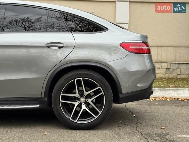 Серый Мерседес ГЛЕ-Класс, объемом двигателя 2.99 л и пробегом 169 тыс. км за 49350 $, фото 9 на Automoto.ua