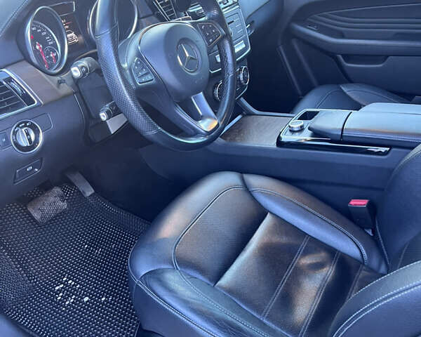 Сірий Мерседес ГЛЕ-Клас, об'ємом двигуна 2.99 л та пробігом 107 тис. км за 49900 $, фото 6 на Automoto.ua