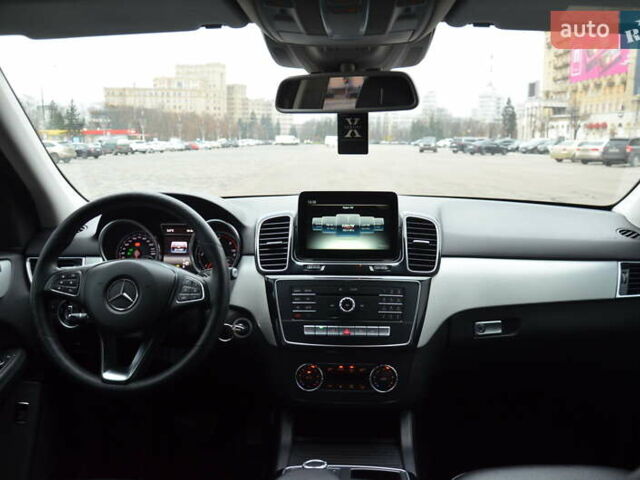 Серый Мерседес ГЛЕ-Класс, объемом двигателя 2.2 л и пробегом 211 тыс. км за 26600 $, фото 80 на Automoto.ua