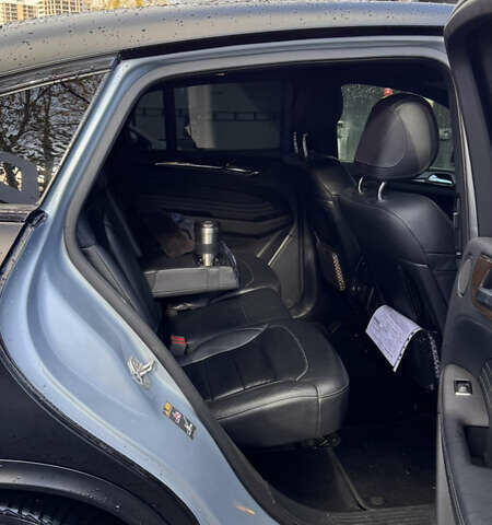 Серый Мерседес ГЛЕ-Класс, объемом двигателя 2.99 л и пробегом 123 тыс. км за 48000 $, фото 9 на Automoto.ua