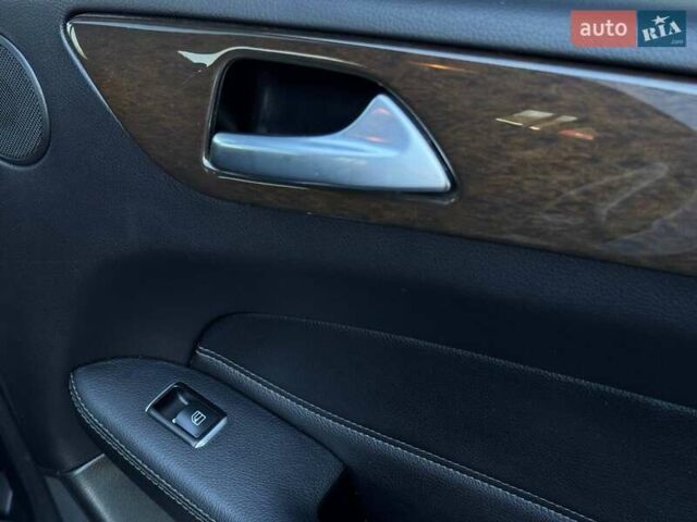 Серый Мерседес ГЛЕ-Класс, объемом двигателя 3.5 л и пробегом 159 тыс. км за 24500 $, фото 72 на Automoto.ua
